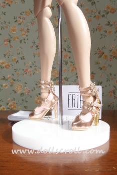 Integrity Toys - FR:16 - In Step - Footwear (2012 Tropicalia Convention)
